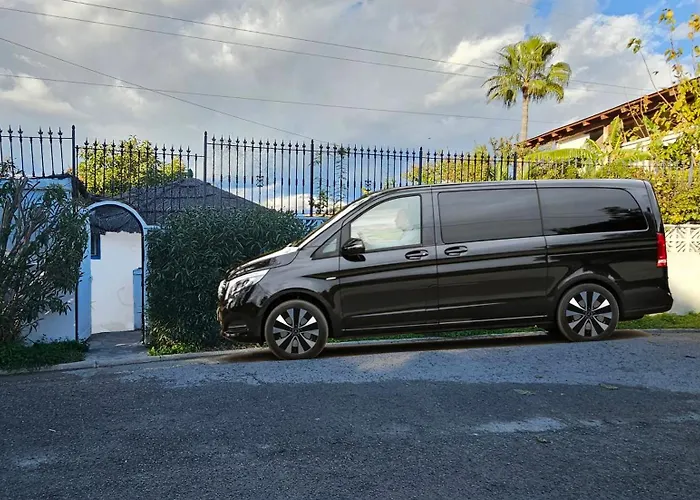 Apartamento Con Aparcamiento Exclusivo En Marbella *